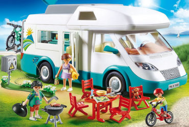 Playmobil 70088 Family Fun Family Caravan