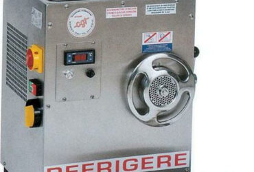 Officine Cgt Επαγγελματική Κρεατομηχανή Ψυχομενη Τριφασικη 32 Refrigerated 3hp