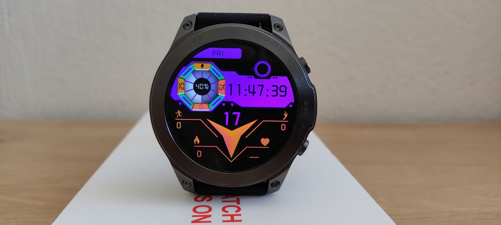 Smartwatch καινούργιo με Amoled οθόνη 1,43 ίντσες 466×466 (βίντεο στην περιγραφή)