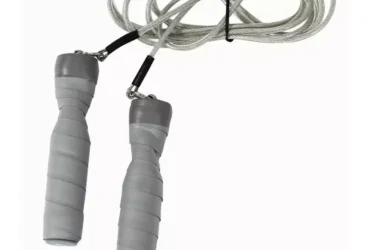 Speed skipping rope with a steel cable 138