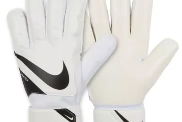 Nike Goalkeeper Match CQ7799-100 Goalkeeper Gloves