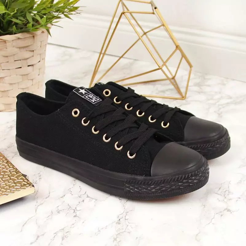 Low NEWS W EVE130E black sneakers