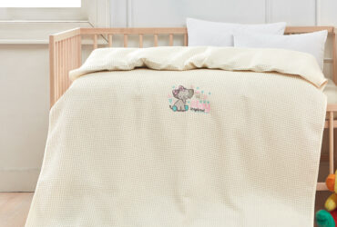 Κουβέρτα πικέ με κέντημα Art 5303 80×110 Μπεζ Beauty Home