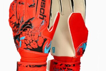 Reusch Attrakt Solid M 53 70 515 3334 goalkeeper gloves