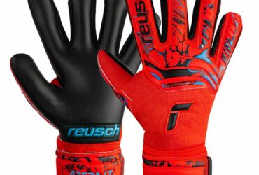 Reusch Attrakt Grip Evolution Finger Support Jr Gloves 53 72 820 3333