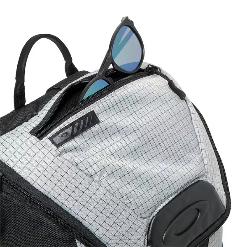 Tourist backpack Oakley Link Pack 92910-22Y