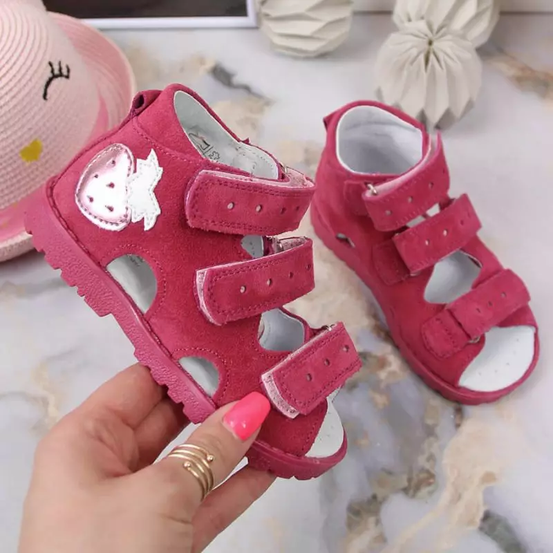 Orthopedic leather sandals with strawberry fuchsia Kornecki Jr KORORT117