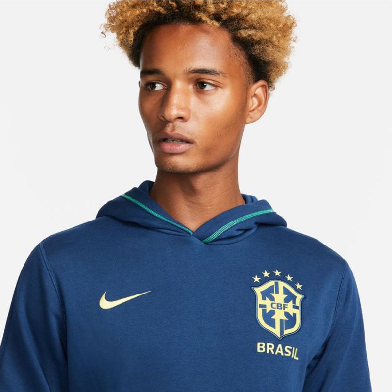 Nike Brazilian Travel M DH4822 sweatshirt 490