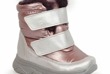 Waterproof snow boots with velcro membrane Kornecki Jr KOR6895B