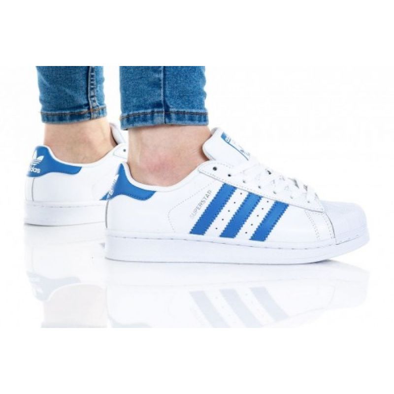 Adidas Superstar W S75929 shoes