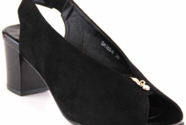 M.Daszyński W SA169-6 black suede slip-on sandals