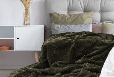 Κουβέρτα μονόχρωμη υπέρδιλη Bernese Art 10500 σε 8 αποχρώσεις 220×240 Beauty Home