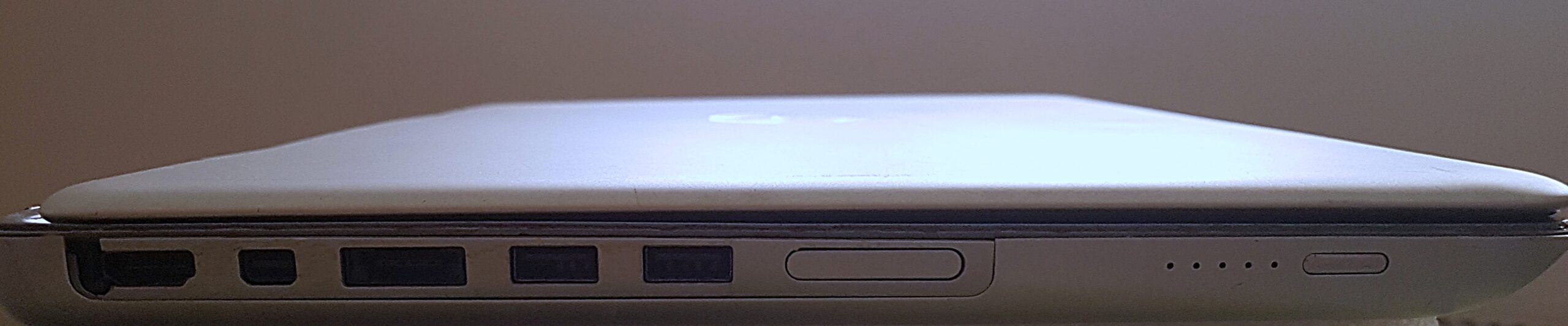 Laptop Dell XPS 15Ζ  15,6 ΄΄- Laptop Cooler – Ipad 2