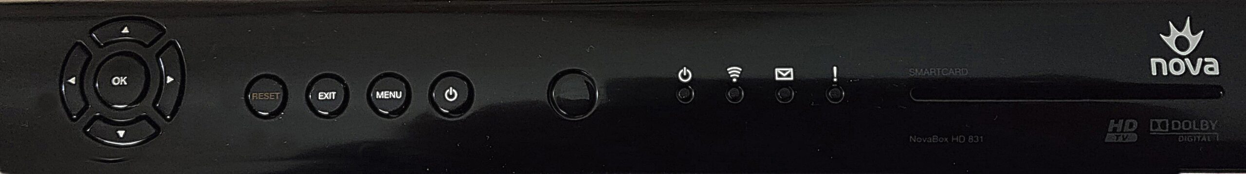 Αποκωδικοποιητής NovaBox HD 831 με όλα τα παρελκόμενά του